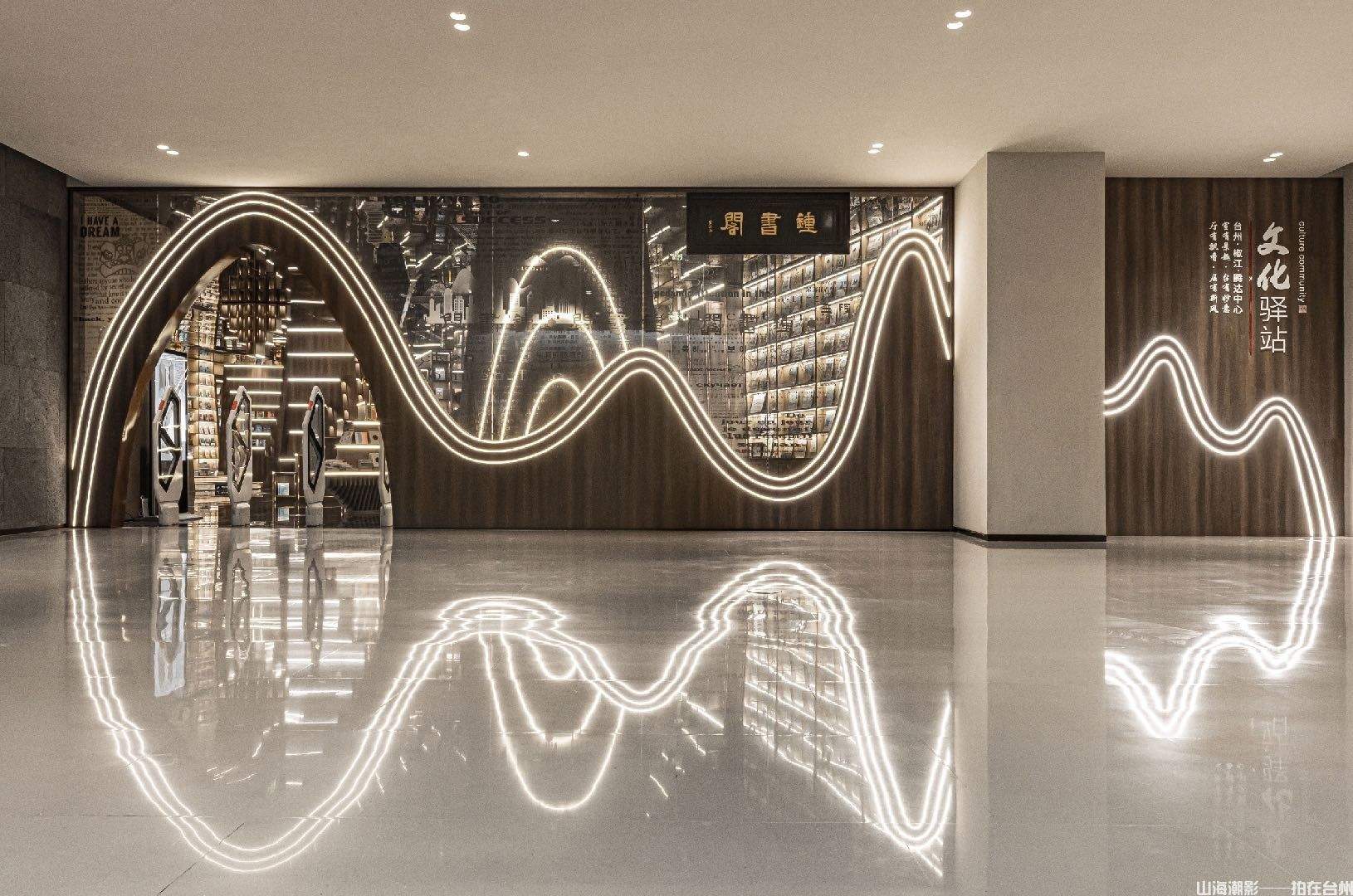 探秘台州“非遗新地标”：在台绣生活艺术馆，看见千年针尖上的东方浪漫(图1)