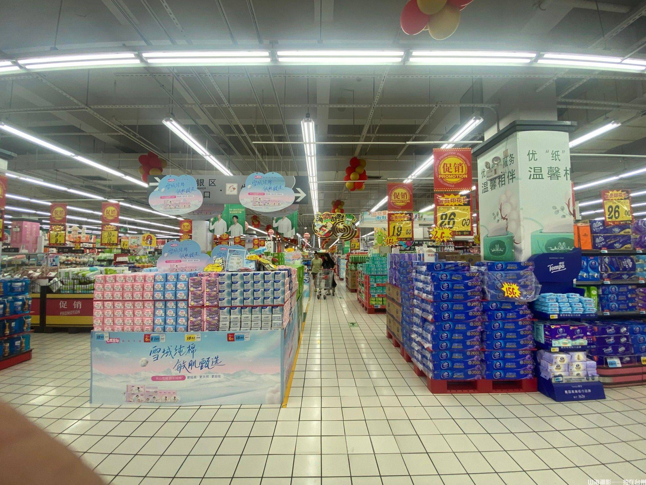 黄岩大润发：现代都市叙事的精准商业空间载体(图7)