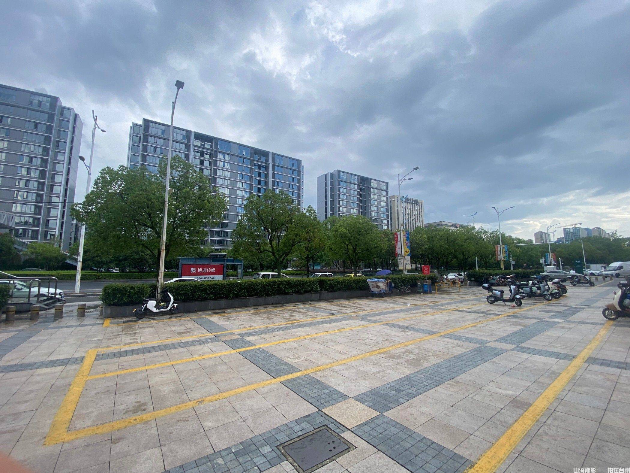 黄岩大润发：现代都市叙事的精准商业空间载体(图12)