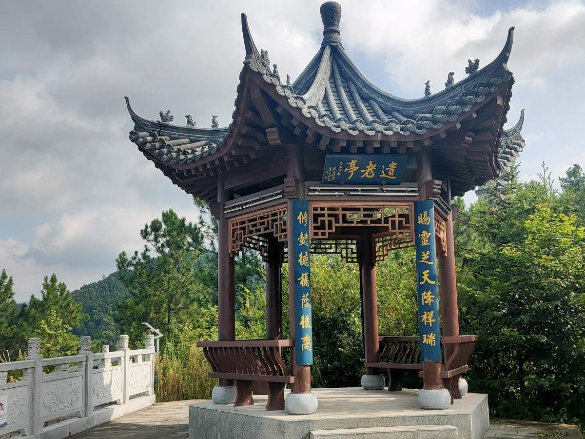 天台万魁双塔：六百年文脉重光，双笔凌霄映古今(图9)