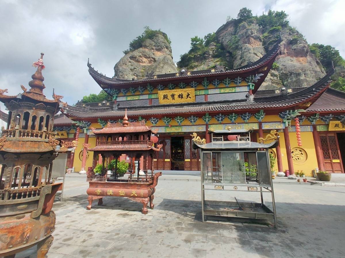 梵境寻踪：天台洪畴天仙讲寺——千年禅意铸就影视秘境(图4)