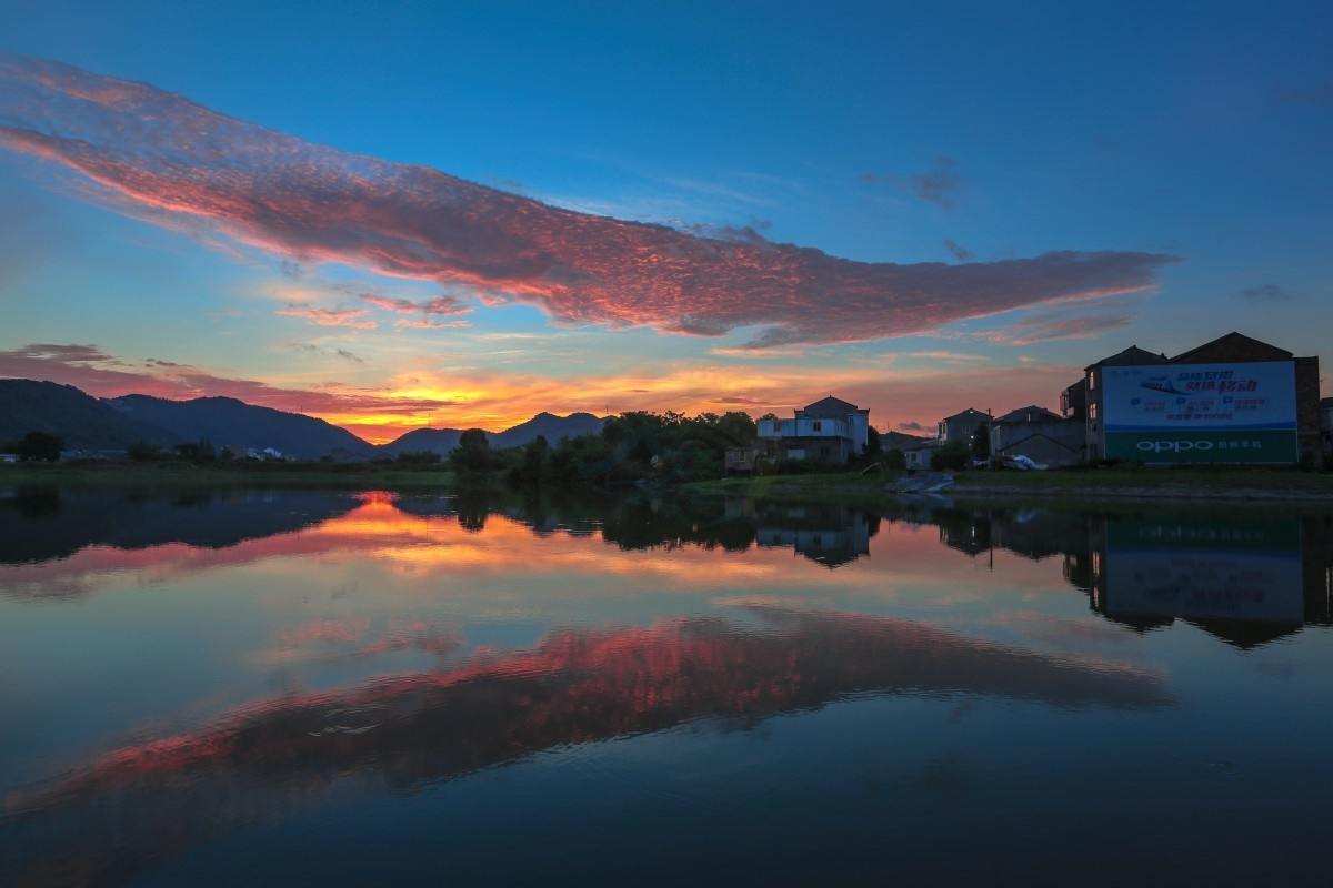 台州飞龙湖：一湖揽四季，一步一景皆戏感，影视剧组的外景优选！(图1)