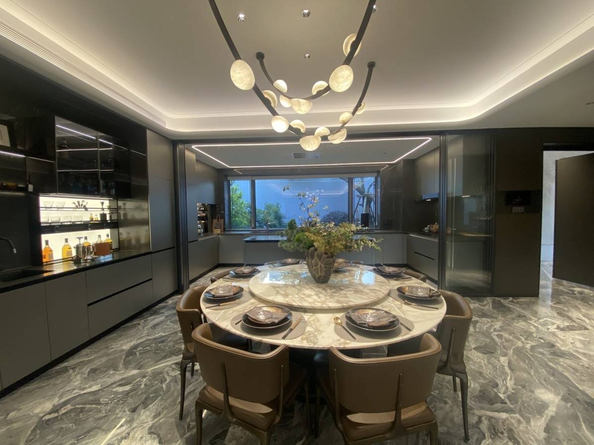 台州椒江这个新中式房产项目，藏着网剧的豪华场景建发璞云“新中式会所＋豪华大平层”(图22)