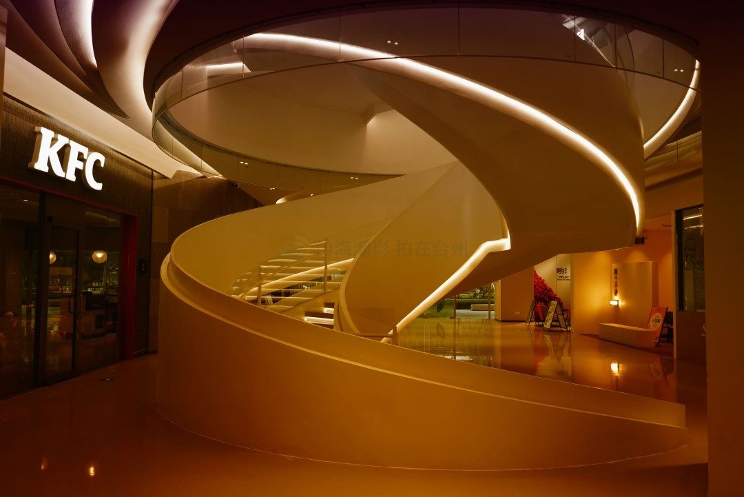 椒江葭沚腾达中心网红楼梯：空间艺术与影视镜头的完美碰撞(图10)