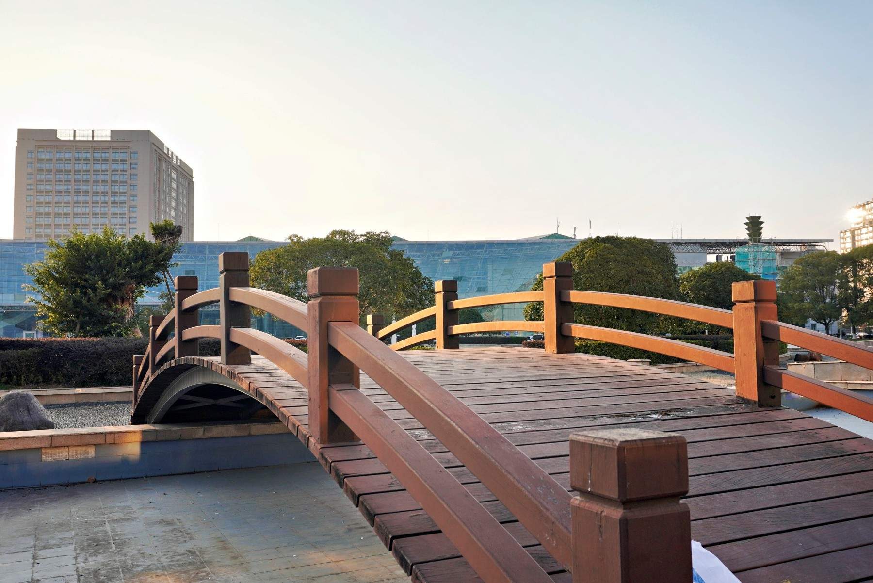 台州皇冠假日酒店：路桥核心区高端商务影视外景(图4)