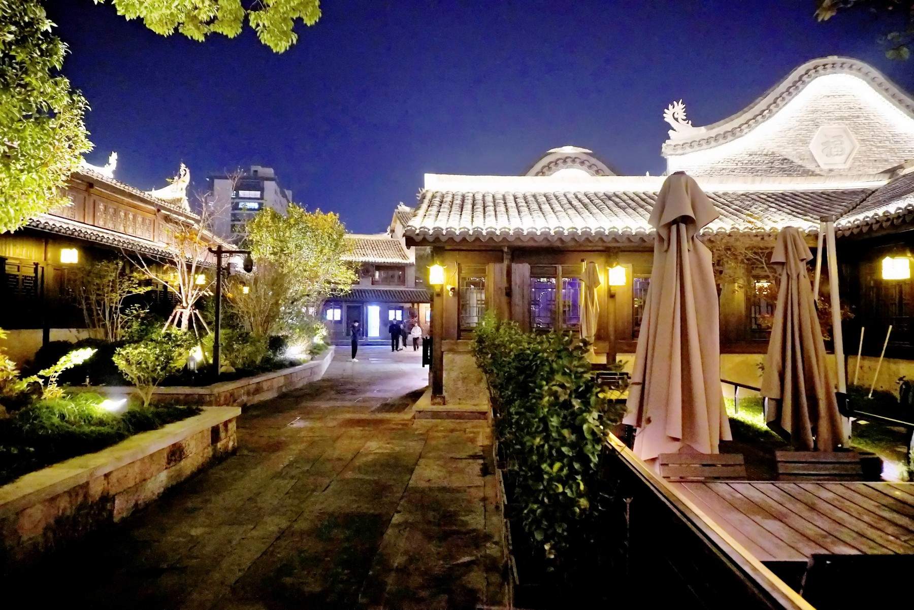 十里长街啡蝉咖啡餐厅：微短剧拍摄的文艺打卡地(图14)