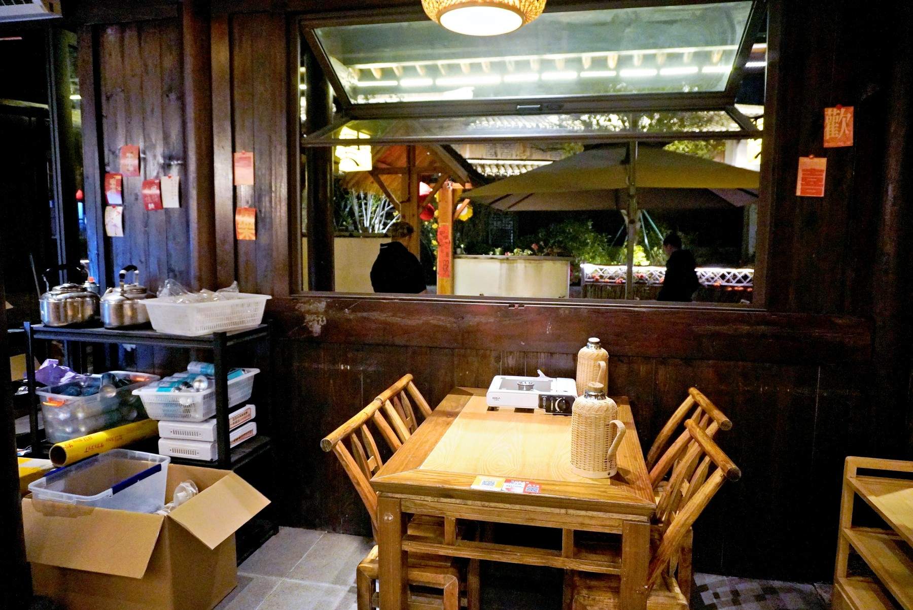 路桥十里长街久祖牛肉小火锅：微短剧里的烟火美食地(图5)