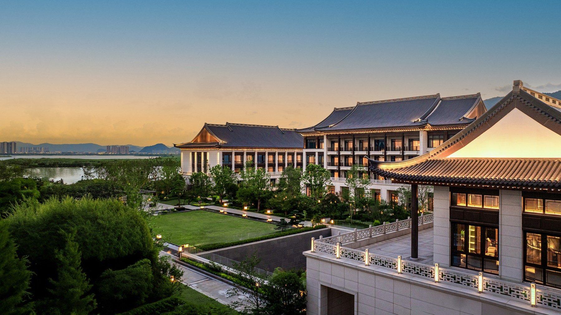 解锁路桥桐屿街道君澜・飞龙山庄，开启路桥微短剧拍摄新旅程(图3)