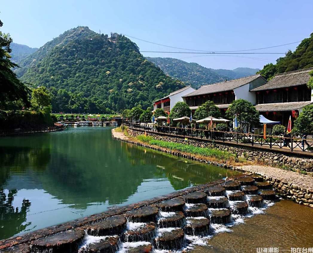 浙东山水画卷 光影造梦之境——探秘三门潘家小镇影