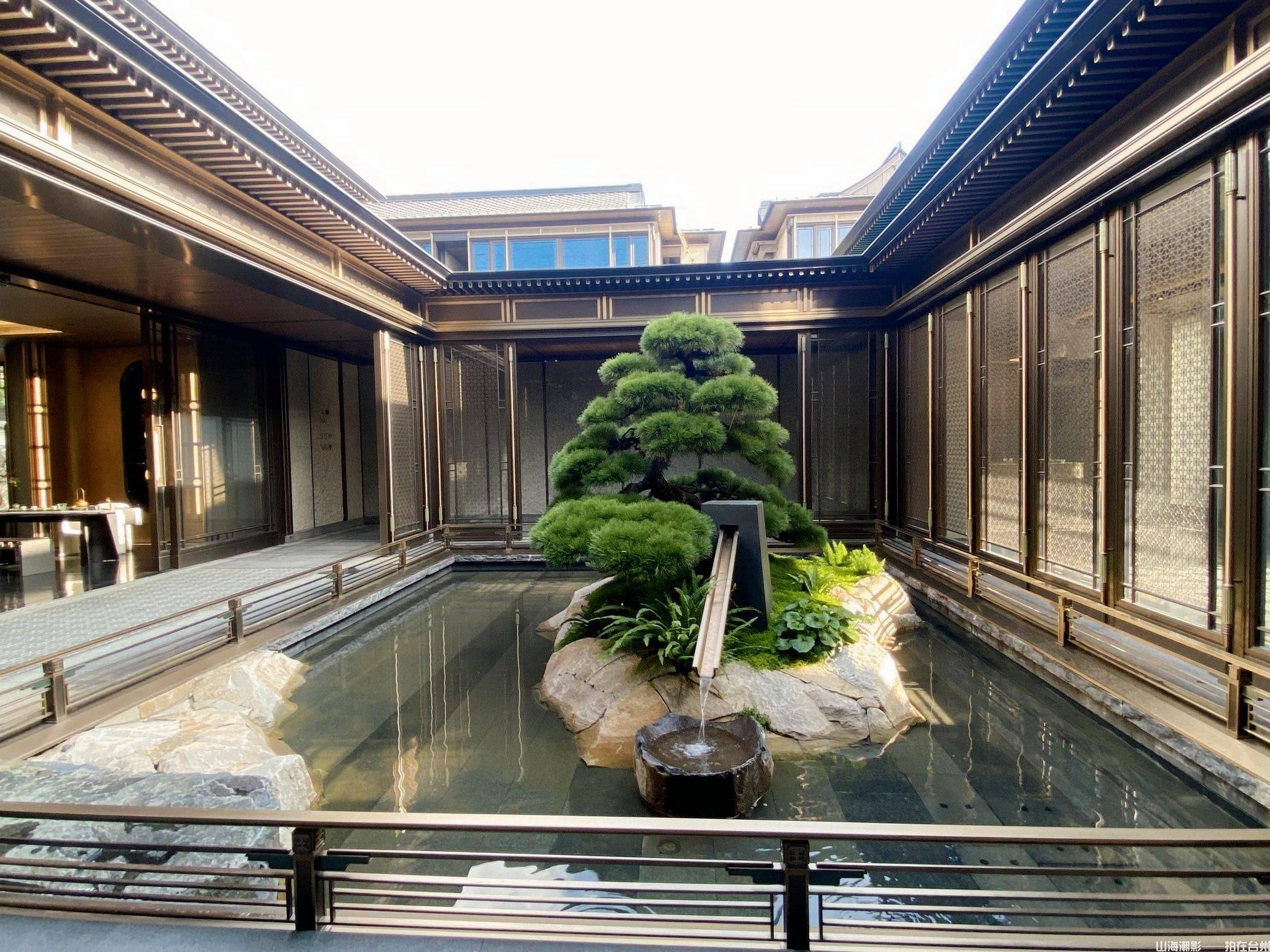 黄岩方远合意阅山小区：高端住区里的影视生活美学场/园林会所与别墅/大平层样板房(图1)