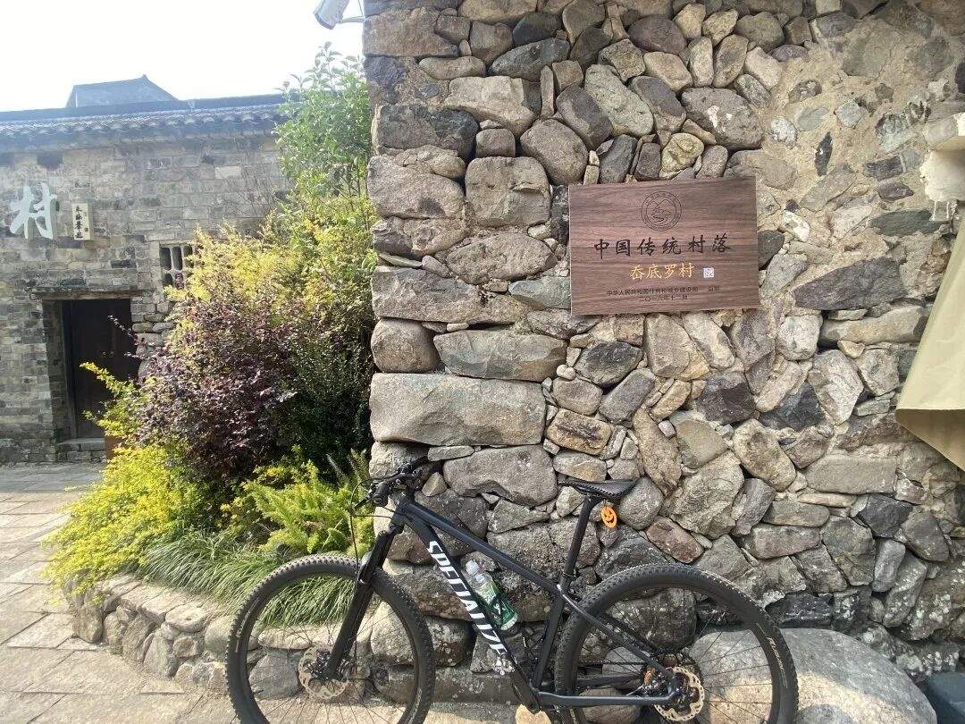 临海望溪谷：江南街道的 “溪谷双景” | 自然肌理赋能影视创作(图12)