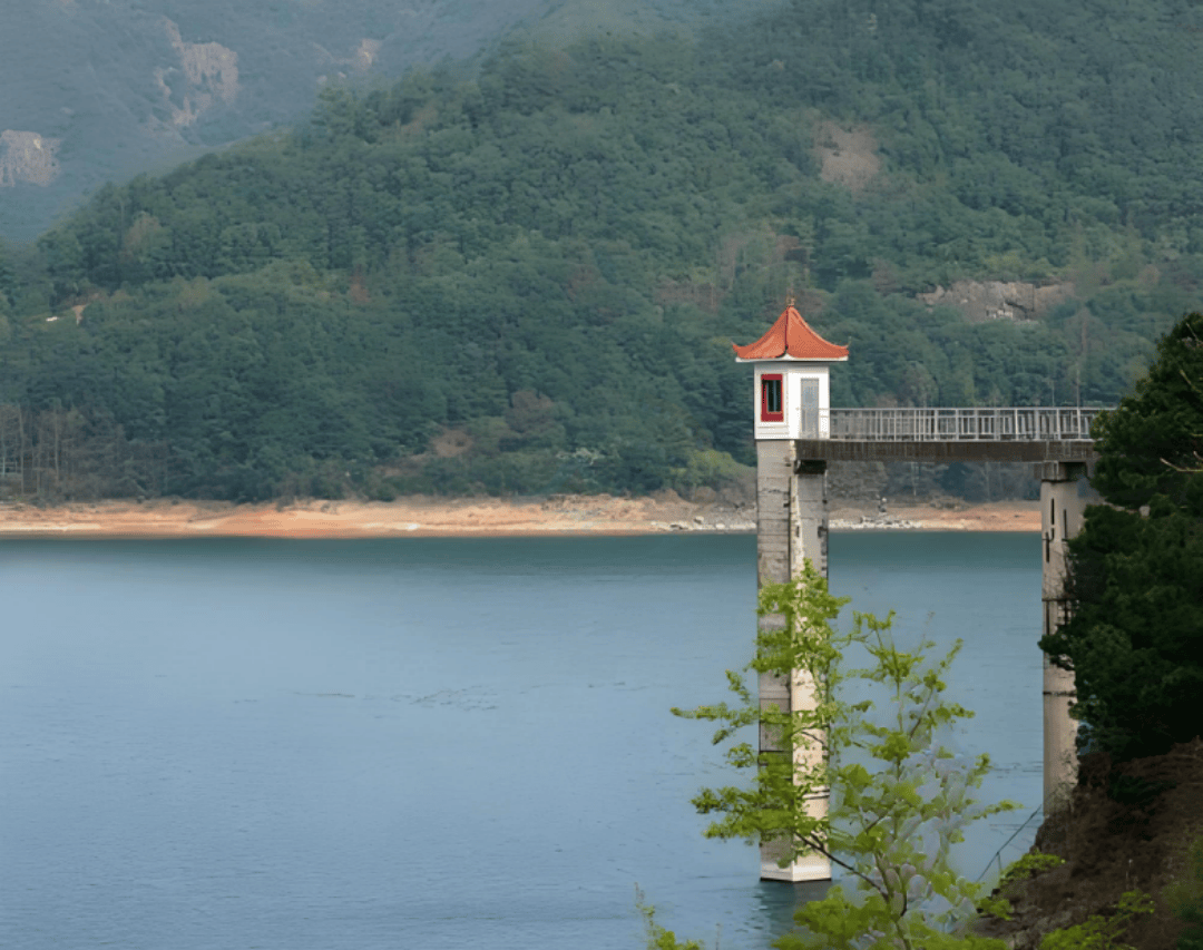 临海市邵家渡街道牛头山水库,饮用水源地，生态影视场景的“合规指南”(图3)