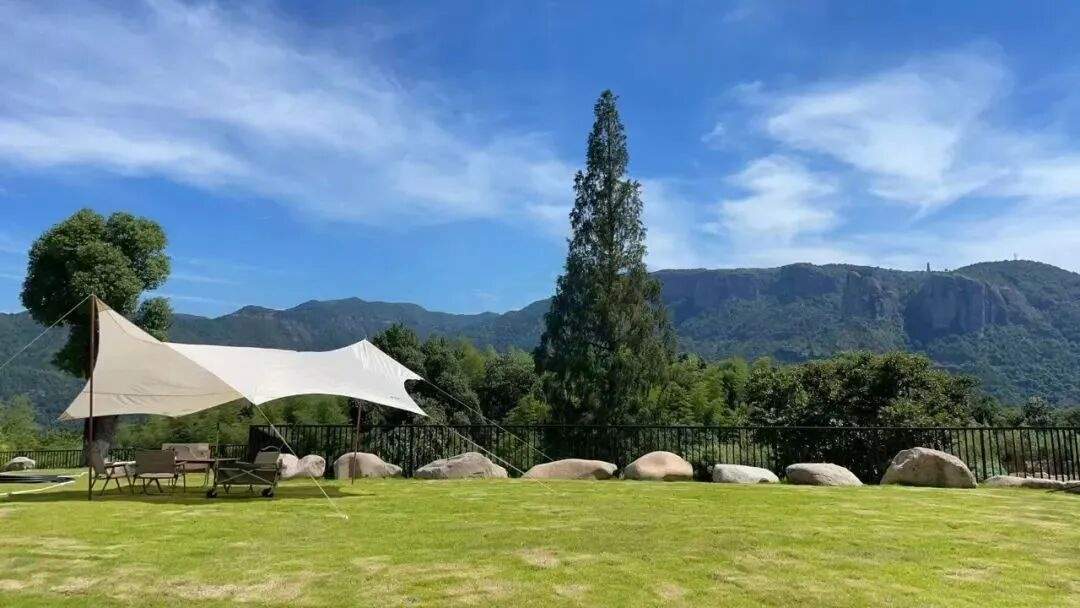 温岭喜樾山：方山脚下的“生活感影视场景矩阵” ——从仙侠山林到都市度假，每一寸空间都藏着“可拍的生活”(图13)