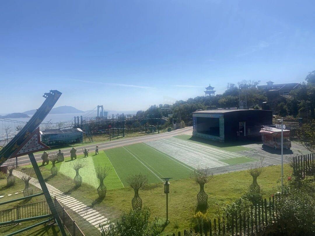 玉环上栈头景区：悬崖边的山海影视剧场 ——1.5公里滨海栈道串起悬崖、海景与浪漫叙事(图16)