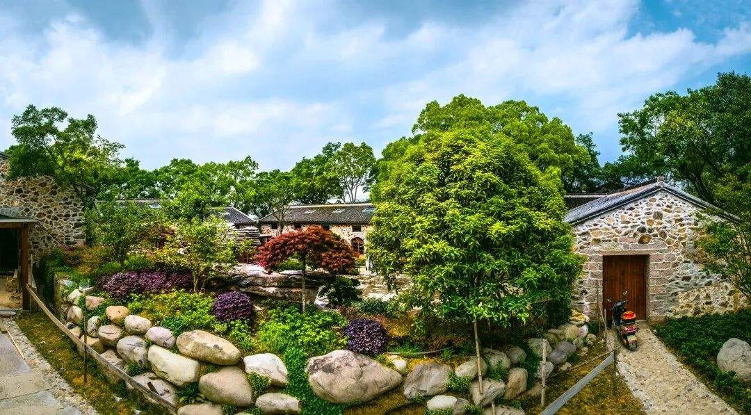 玉环龙溪镇山里村：山海石屋间的时光蒙太奇