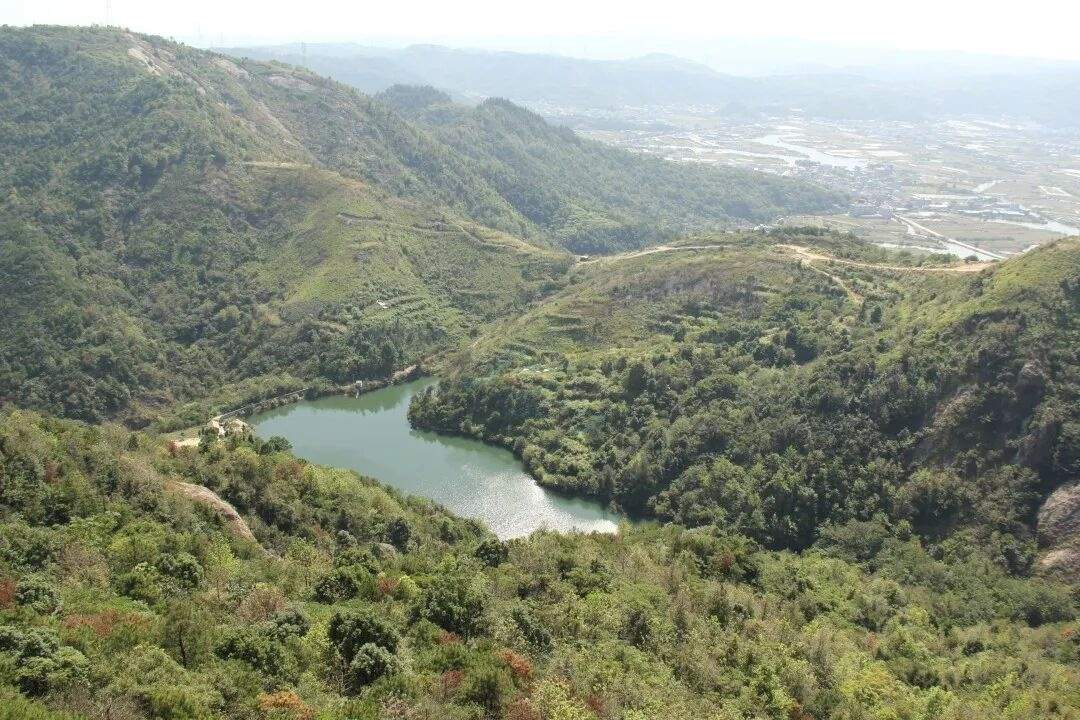 玉环芦浦百丈岩：309米山巅的“禅意光影场”(图7)