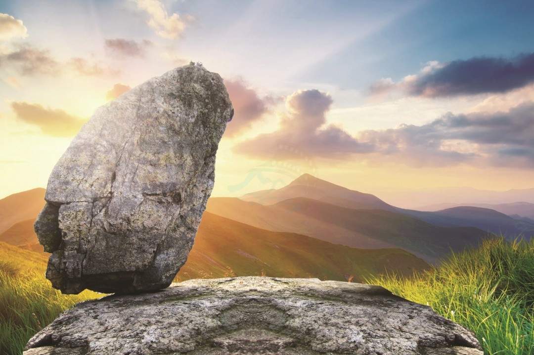 玉环芦浦百丈岩：309米山巅的“禅意光影场”