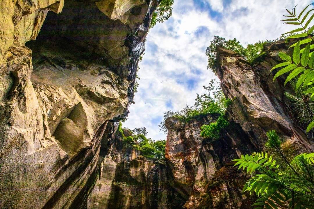 台州影视外景探地：温岭城东街道萧南村皇洞天——岩