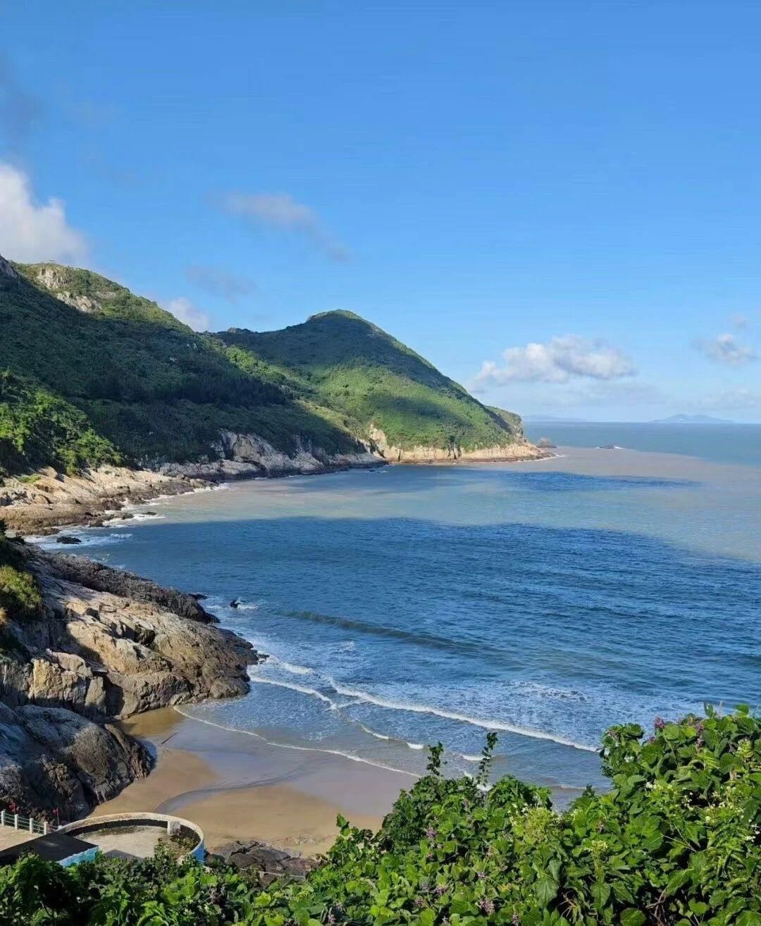 温岭松门洞下沙滩：浪涌沙鸣间的“山海光影片场”(图5)