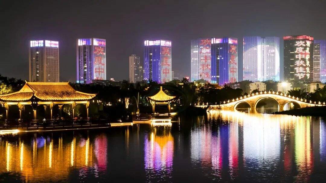 影视取景地｜九龙湖：把“都市绿洲”装进镜头里1000字解锁N种拍法(图1)