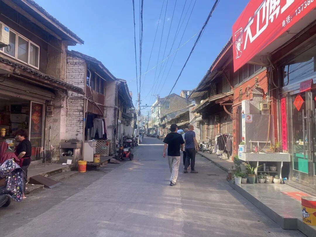 :影视取景地|松门老街:把“商贸古韵”焊在镜头里,800字解锁市井拍法(图7) 温岭影视取景地|松门老街:把“商贸古韵”焊在镜头里,800字解锁市井拍法(图6)