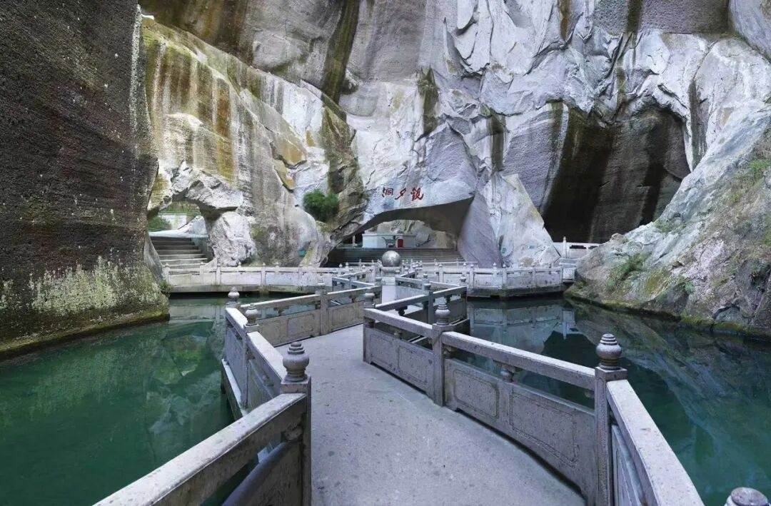 温岭长屿硐天：亿年火山×千年采石，凿刻影视创作的“地质史诗场”(图2)