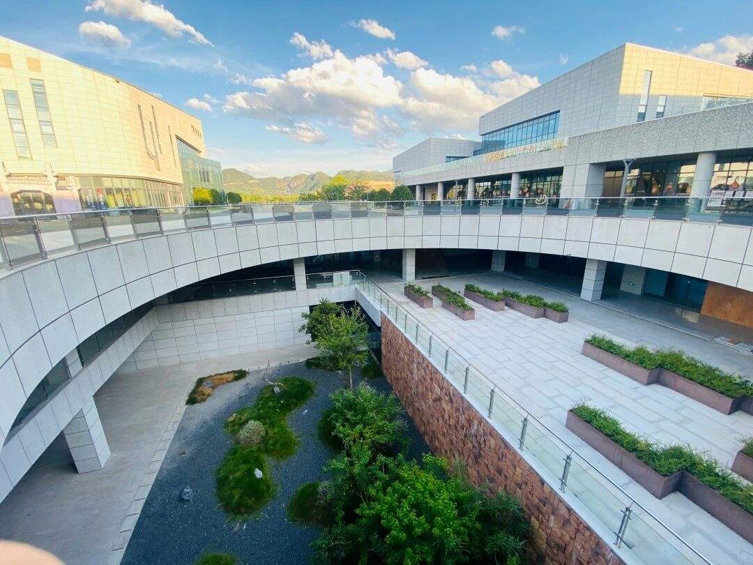 仙居永安剧院｜山水间生长出来「一半诗意一半烟火」影片场域(图5)