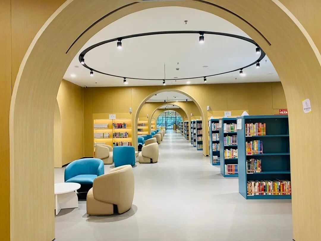 仙居图书馆：文墨里的“影视知识客厅”(图6)