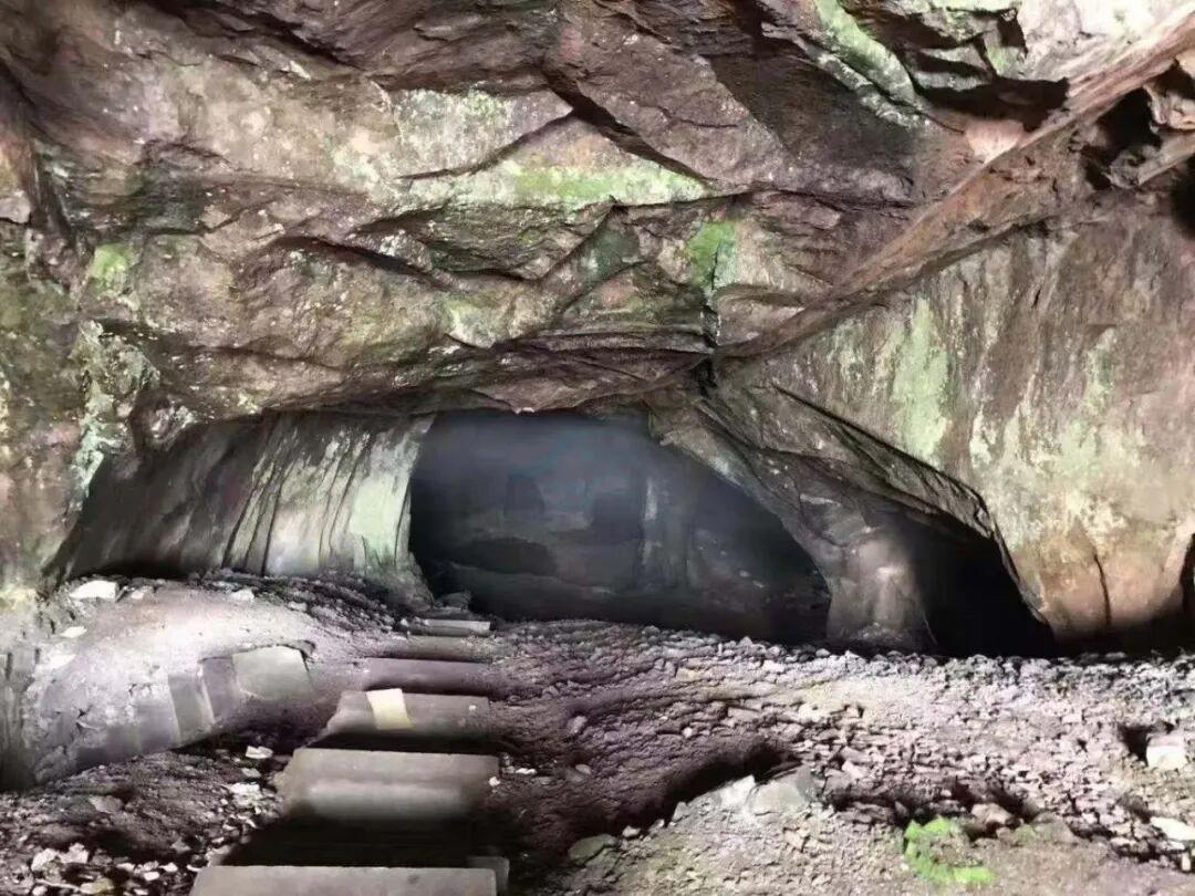 仙居石仓洞：溶洞秘境里的 “光影造梦场”(图1)