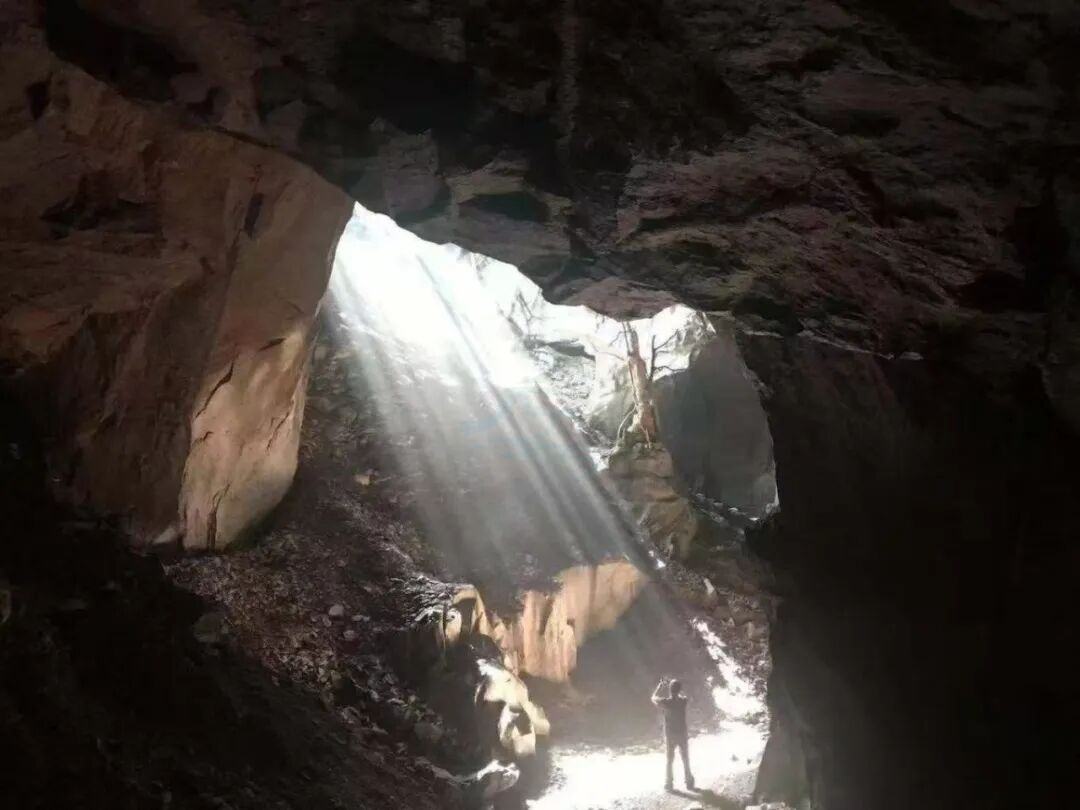 仙居石仓洞：溶洞秘境里的 “光影造梦场”(图9)