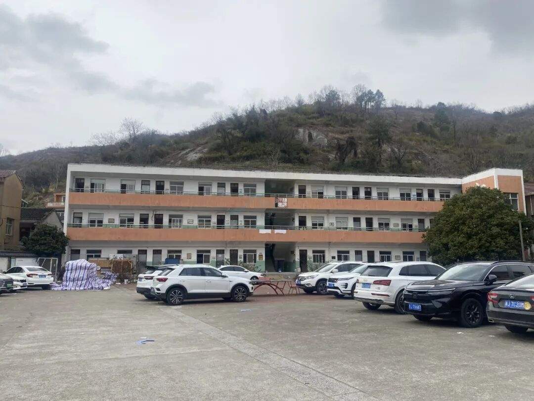 健跳中心小学老校区：8090年代校园场景的“活标本”(图3)