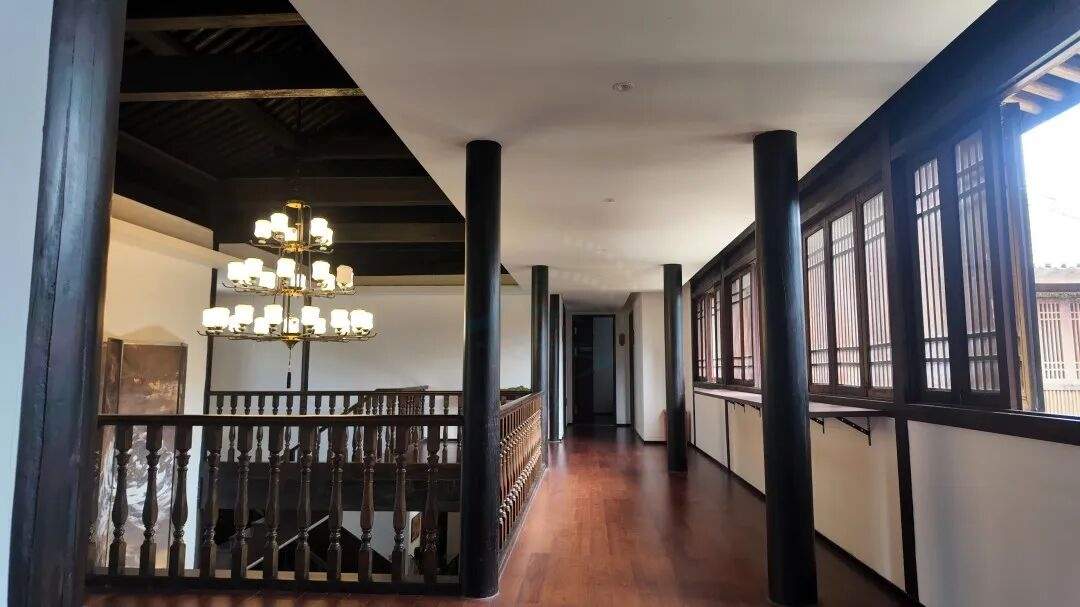 红旅基因里的诗意栖居：亭旁老公社民宿，为影视织就“复古+治愈”双面绣(图4)