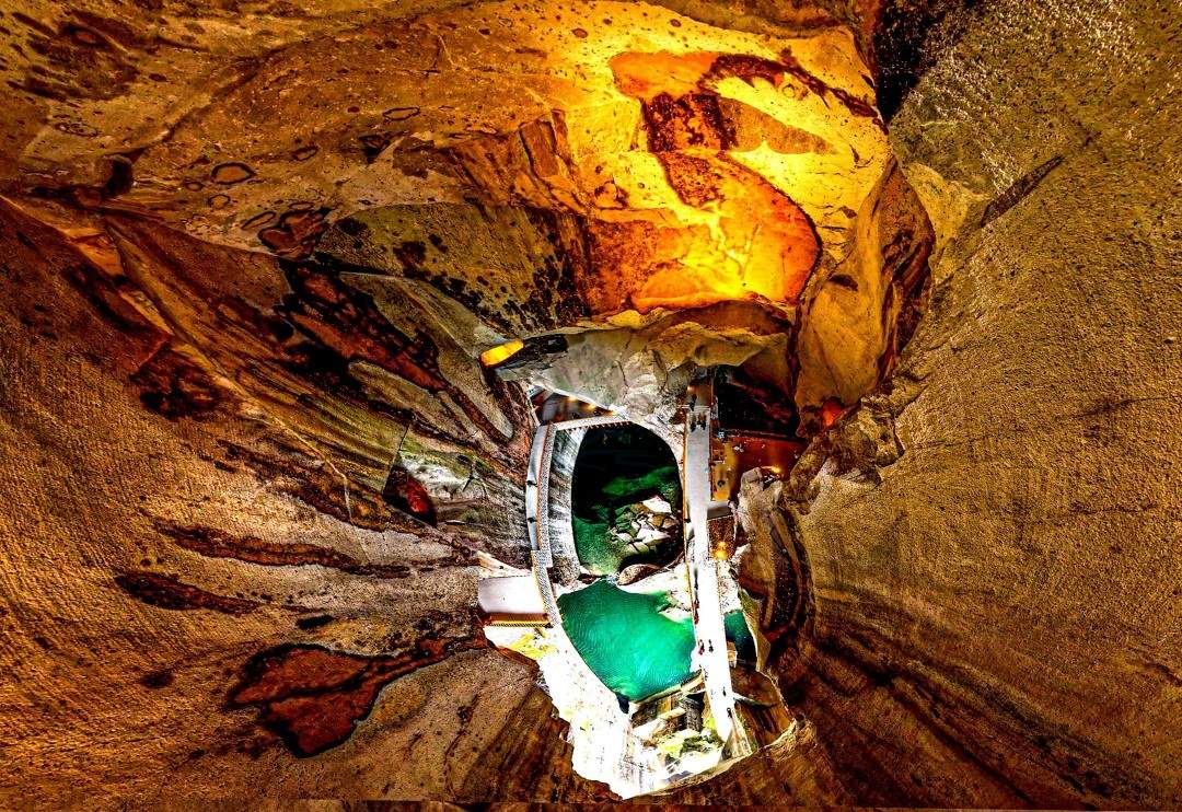 探秘千年斧凿·光影秘境启新章——黄岩石窟影视外景