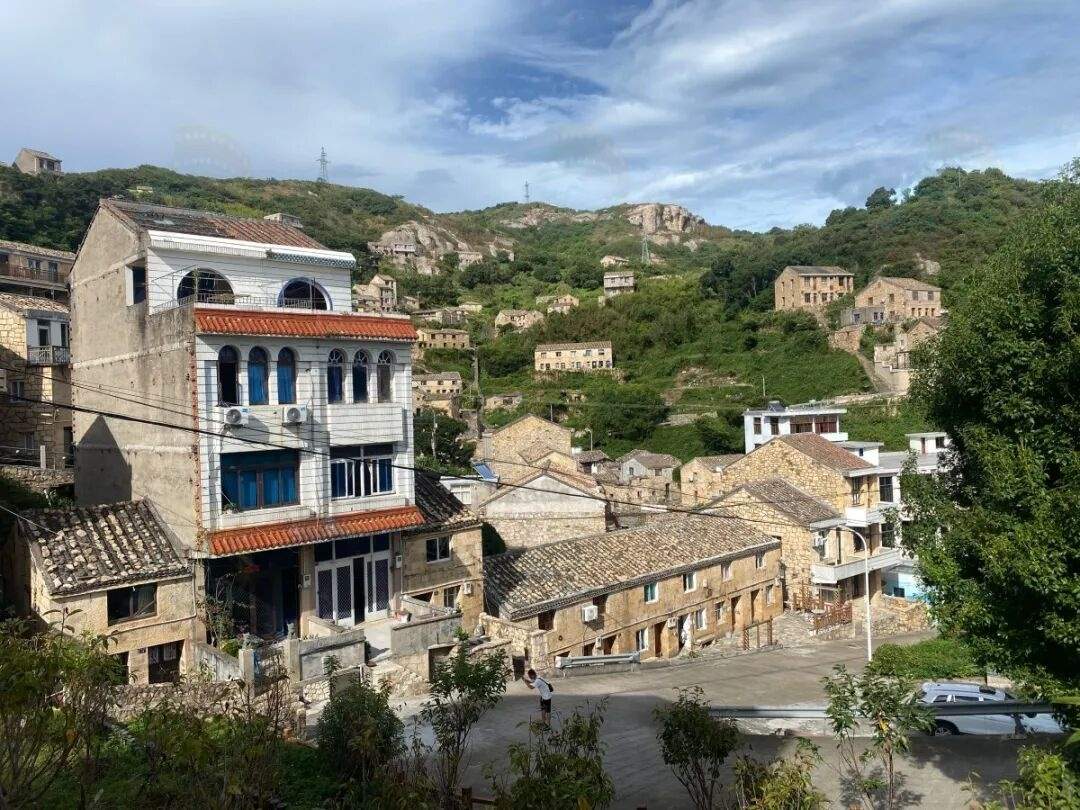 热血剧《交换人生》取景考察走进温岭石塘 网红渔村引影视团队青睐(图3)