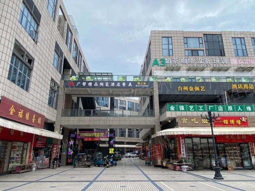 椒江洪家中国农港城：市井烟火里的网剧微短剧场景库(图3)