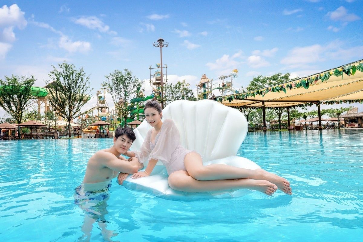 台州湾新区方特水上乐园：夏日欢乐的影视新主场，热带风情+水上游乐，解锁微短剧/网剧多元场景(图2)