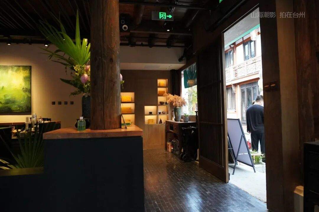 椒江麓二抹茶店：葭沚老街里的“复古取景盒” 影视小店场景(图12)