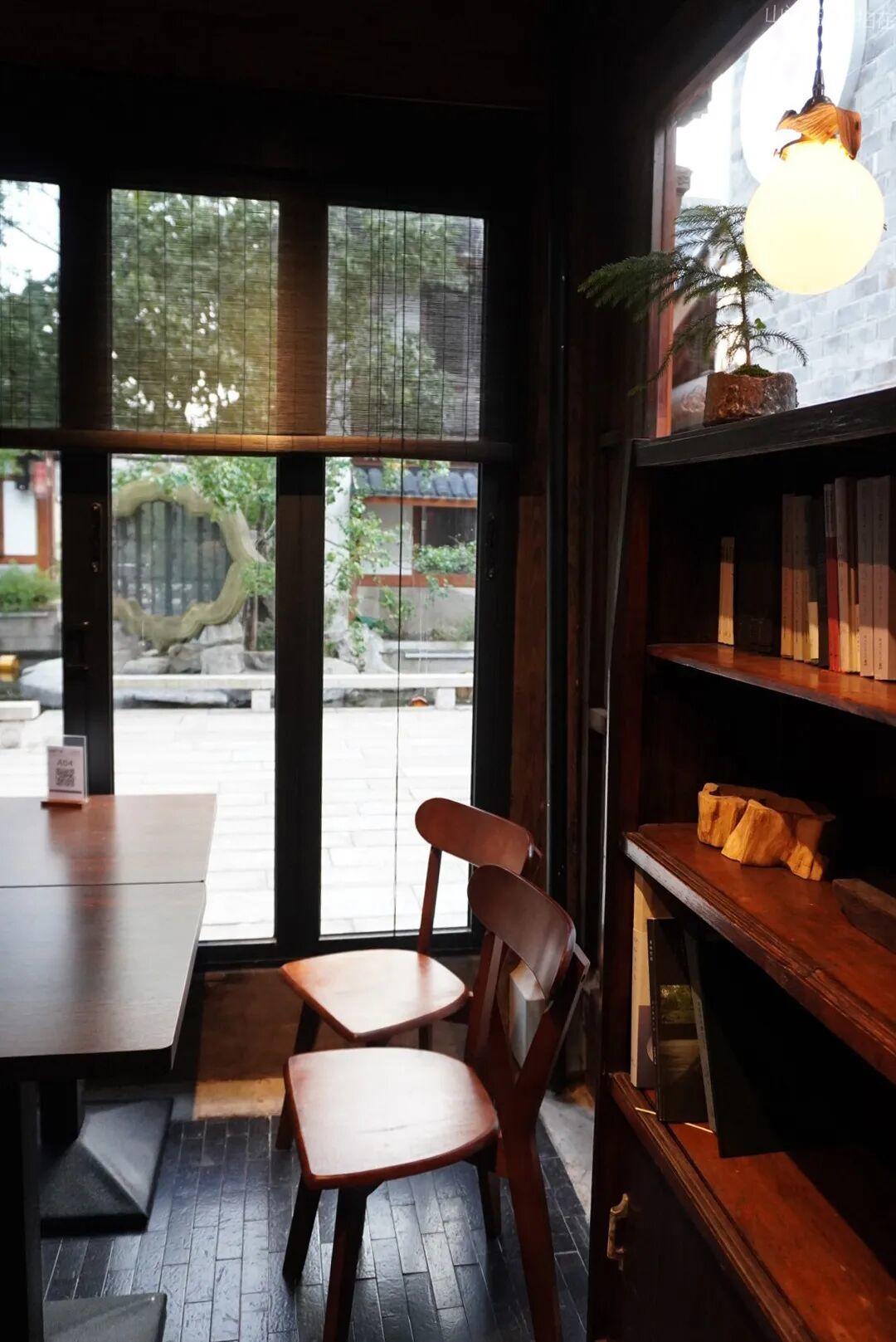 椒江麓二抹茶店：葭沚老街里的“复古取景盒” 影视小店场景(图18)