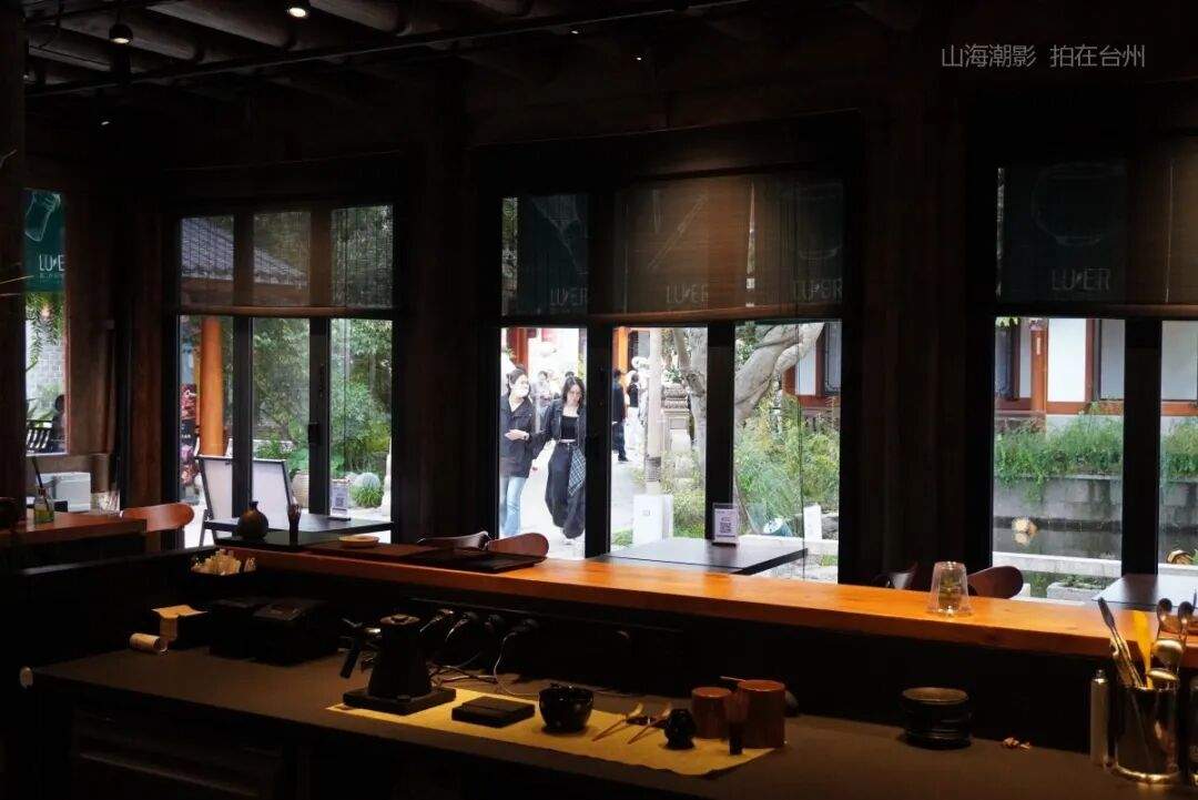 椒江麓二抹茶店：葭沚老街里的“复古取景盒” 影视小店场景(图20)