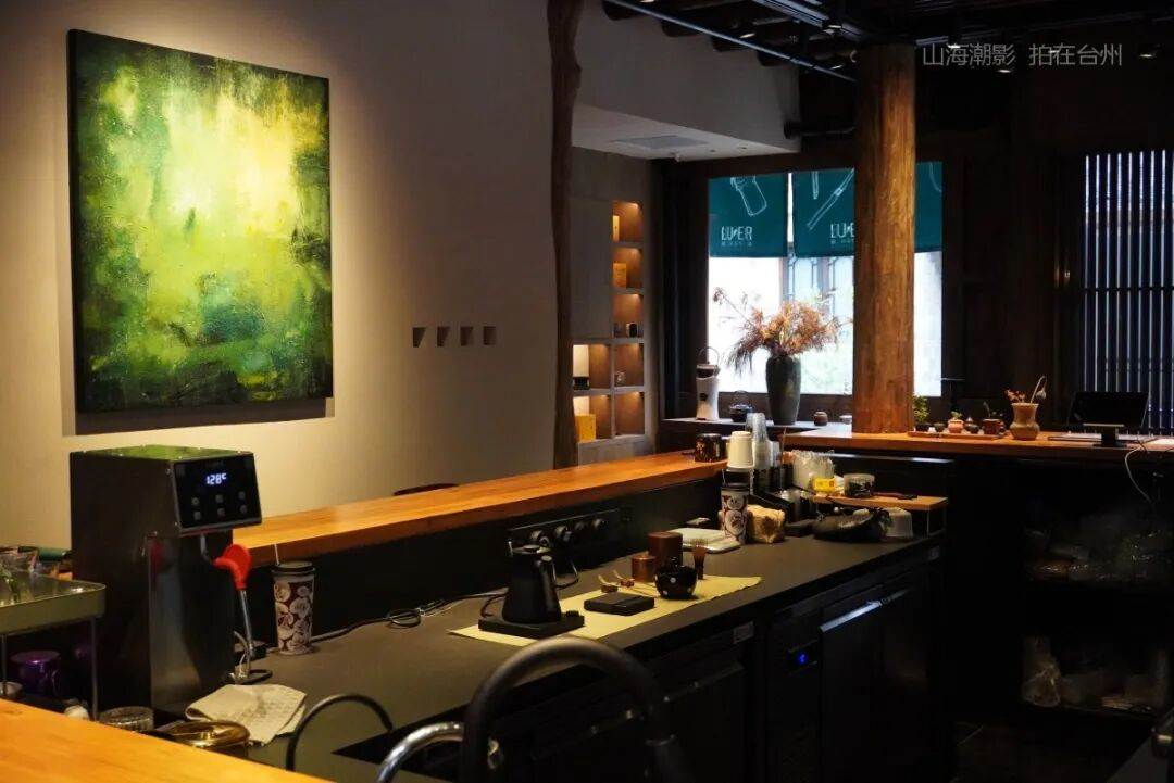 椒江麓二抹茶店：葭沚老街里的“复古取景盒” 影视小店场景(图21)