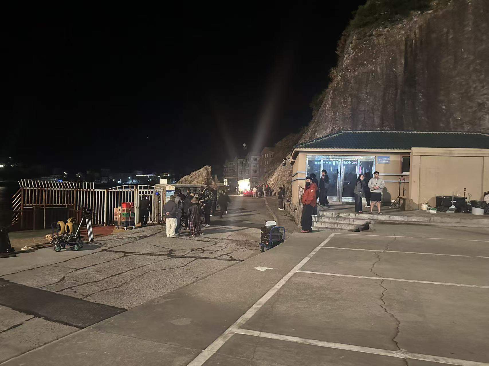 耀客新剧《交换人生》温岭石塘开机！曾舜晞张康乐携热血故事登陆台州(图8)