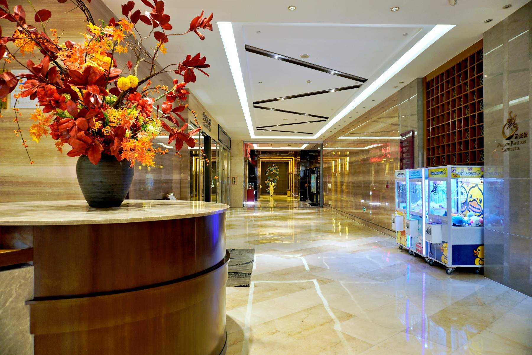 台州皇冠假日酒店：路桥核心区高端商务影视外景(图2)