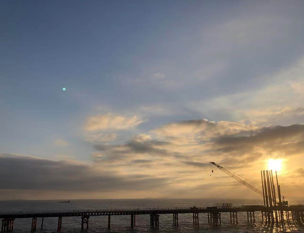 临海上盘头门港跨海大桥的朝霞/日出日落/情绪治愈/工业(图4)