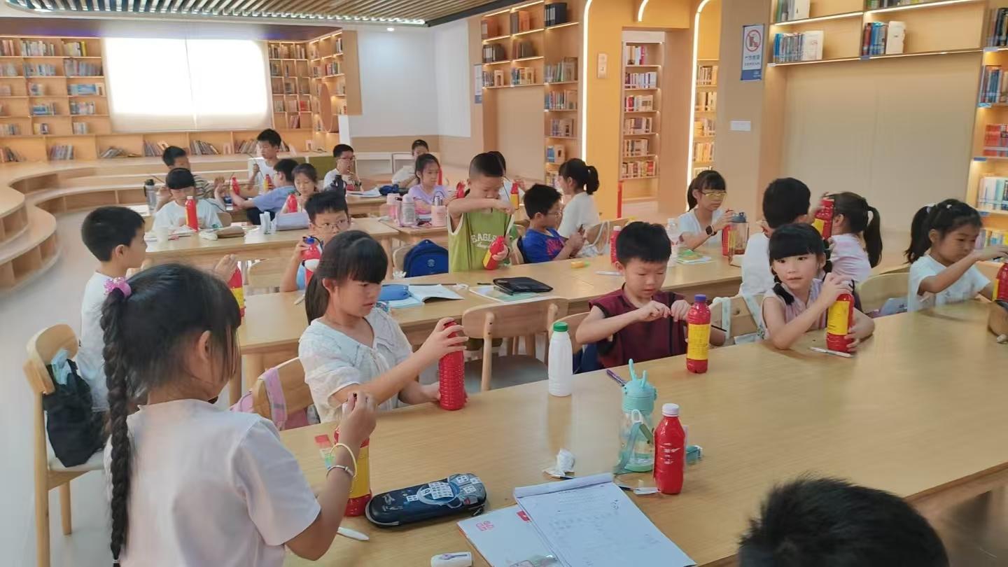 临海市图书馆沿江分馆(图8)