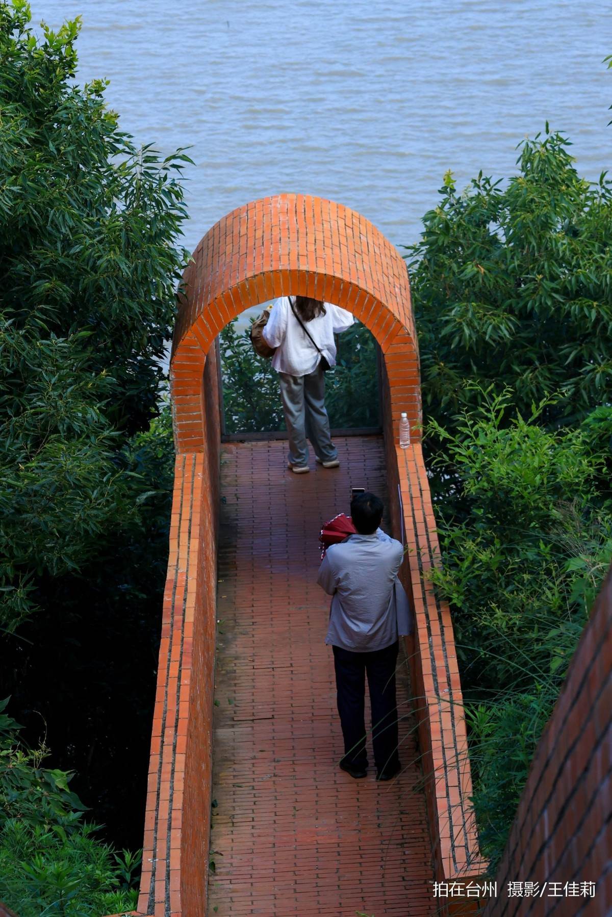 碧海长天映光影——金清黄廊灯塔影视取景地专业解析(图10)