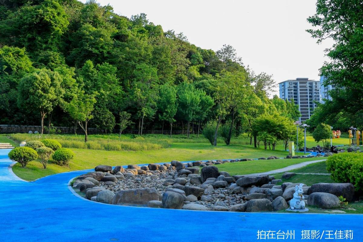 路桥儿童公园:一站式亲子/青春/治愈剧拍摄点位(图1) 路桥儿童公园:一站式亲子/青春/治愈剧拍摄点位(图1)