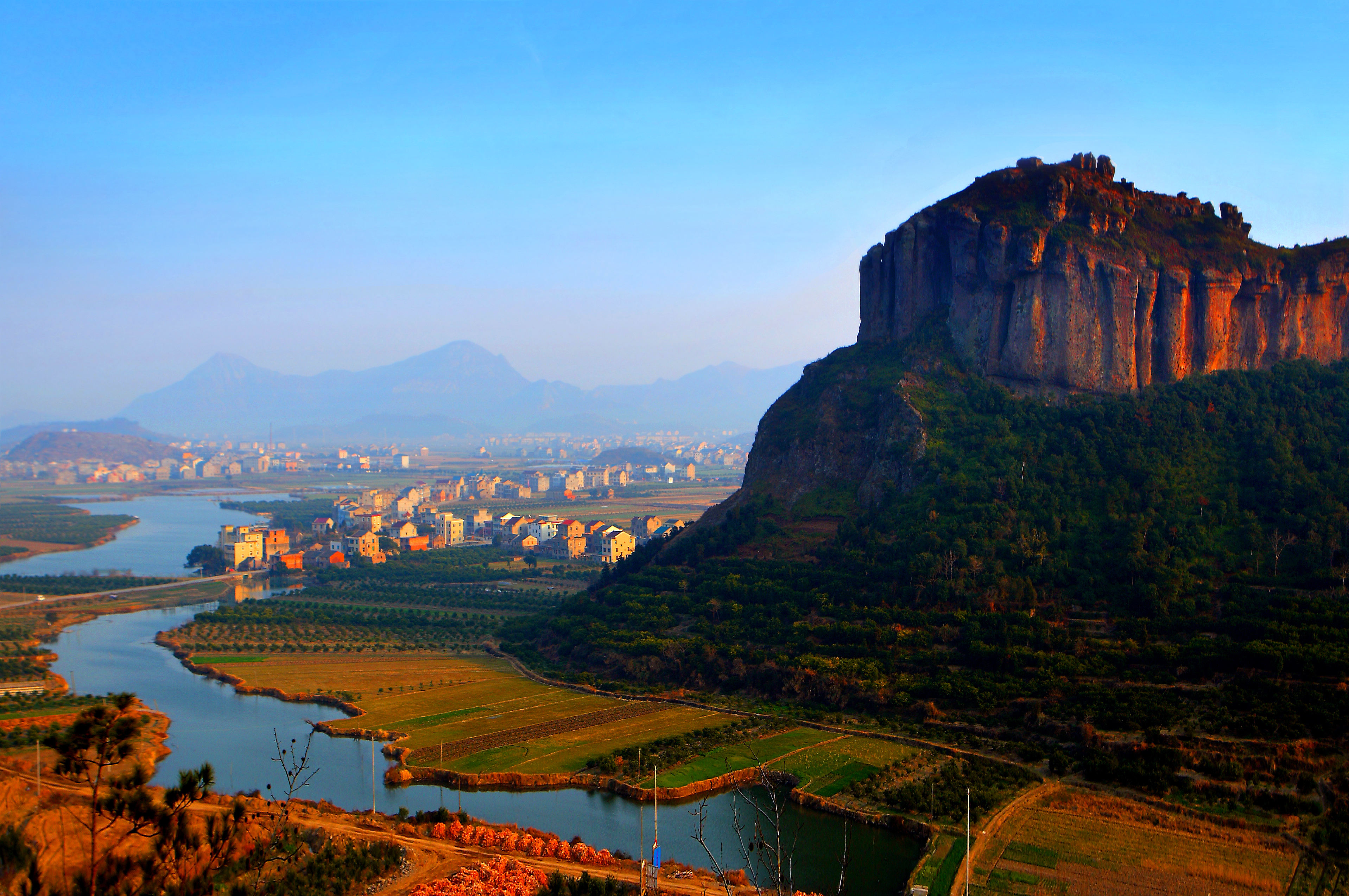 临海桃渚石柱灵峰（农田、低山、村庄、日出日落、情绪）(图3)
