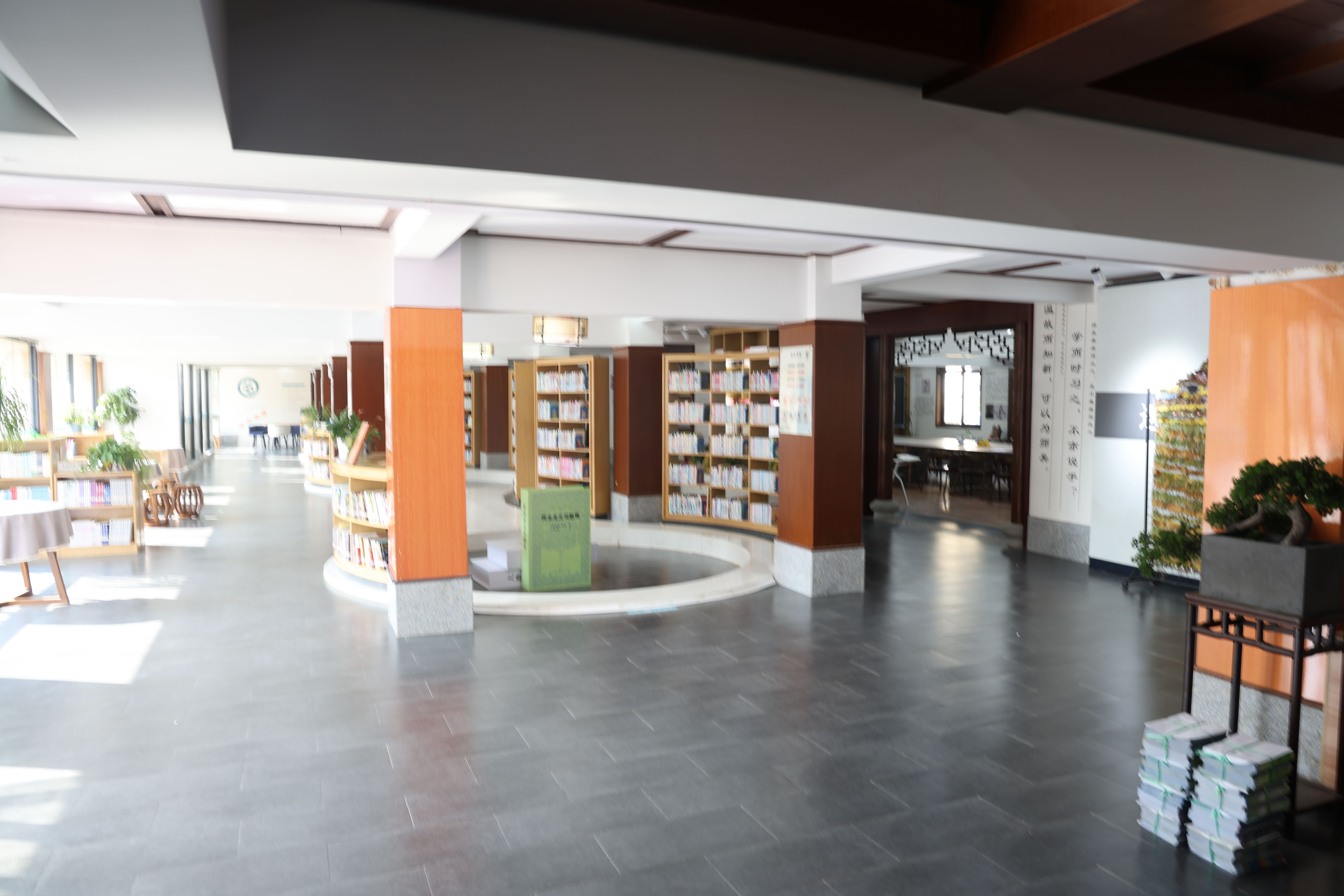 邵家渡街道尚斌书院图书馆(图6)