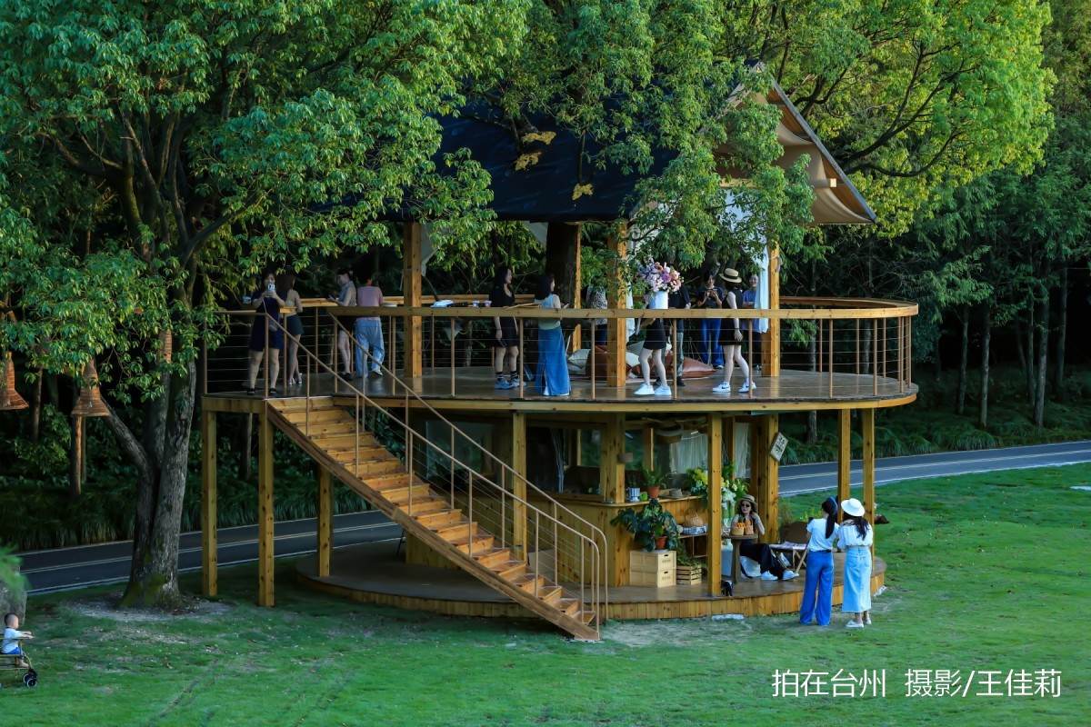 三月旷野(中央山公园店)自然绿道与现代咖啡空间融合的治愈空间(图6)