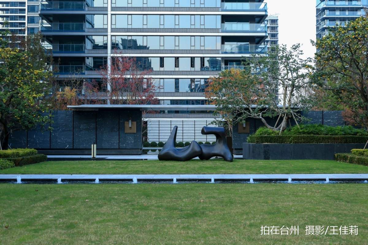 路桥四季辰院美学生活馆,集小区会所、游泳池、综合体办公楼于一体的美术空间(图4) 路桥四季辰院美学生活馆,集小区会所、游泳池、综合体办公楼于一体的美术空间(图4)